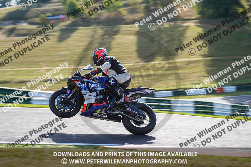 cadwell no limits trackday;cadwell park;cadwell park photographs;cadwell trackday photographs;enduro digital images;event digital images;eventdigitalimages;no limits trackdays;peter wileman photography;racing digital images;trackday digital images;trackday photos